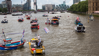 Bob Geldof Has Started A Flotilla Protest Boat Battle On The Thames